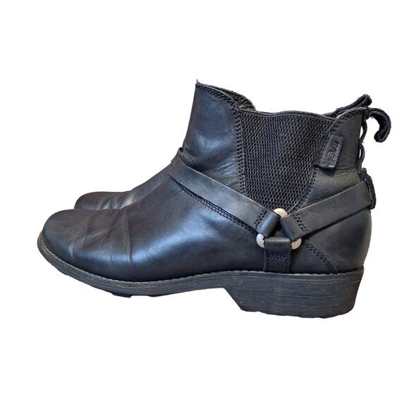 TEVA womens 9 waterproof leather black strap ankle short booties pull on - Picture 1 of 7
